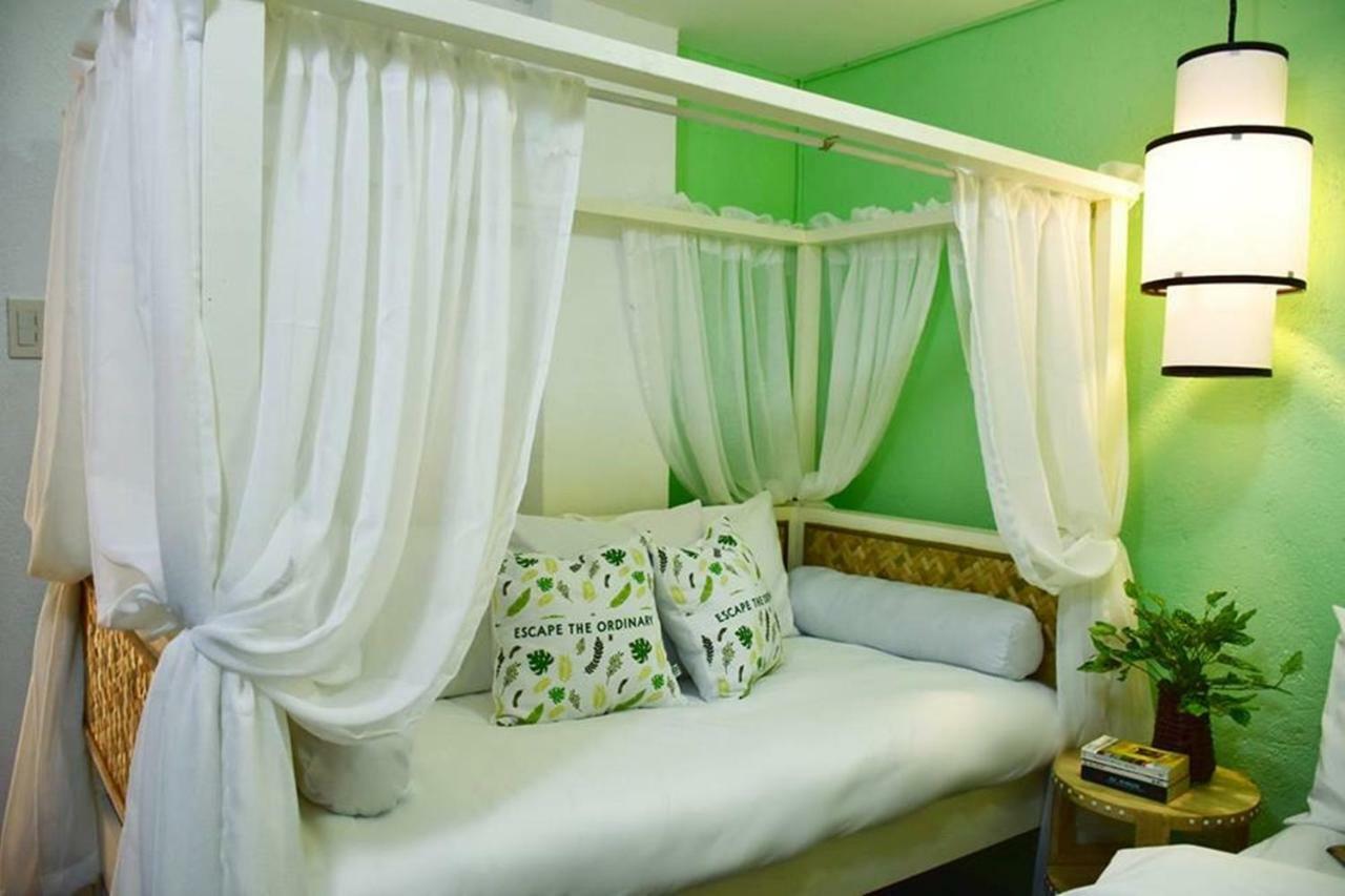 8 Colors Beach House Resort Boracay Exteriér fotografie